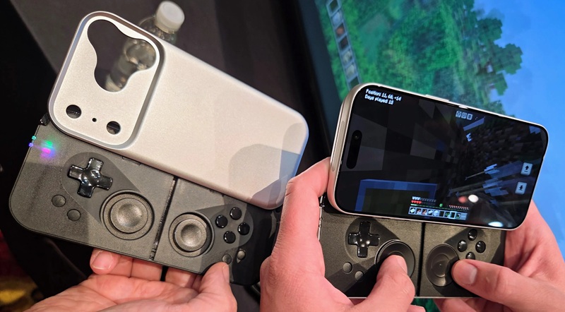 MagSafe対応スマホ向けゲームコントローラ「MCON Lite」「MCON Slim」